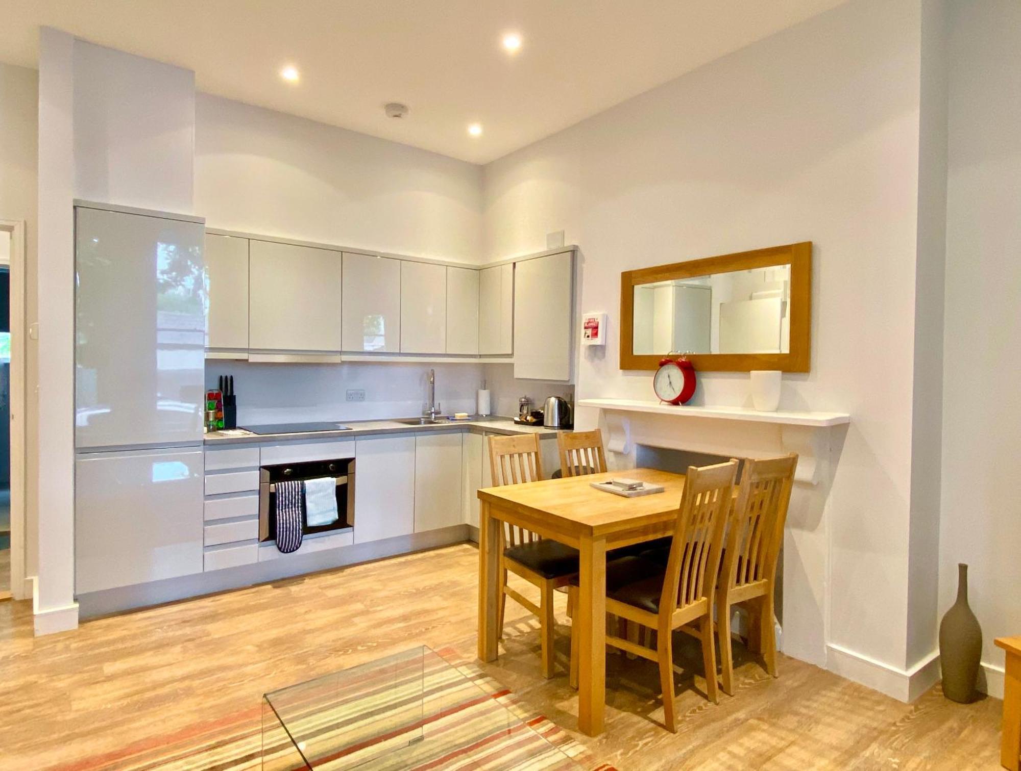 Your Space Apartments - Jubilee House CBG エクステリア 写真